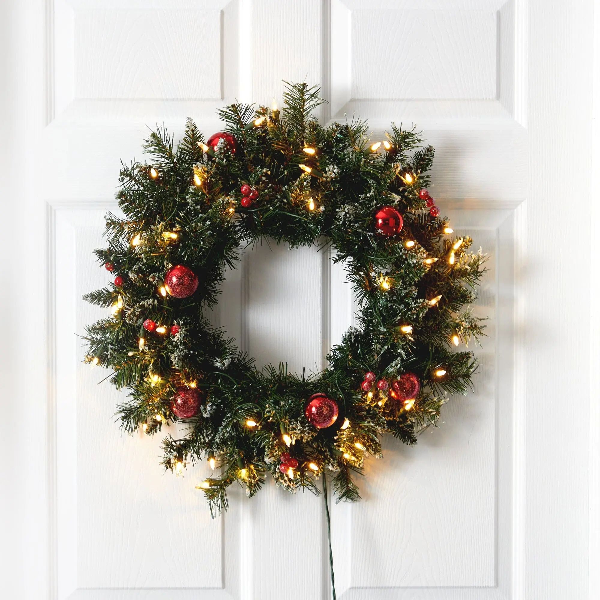 24 In Round Traditional Realistic Frosted Artificial Christmas Wreath - Pre-strung 50 Warm White LED Lights, Ornaments, Berries, Holly - Ideal for Front Door, Wall Hanging Christmas Decoration Home Festive Decor