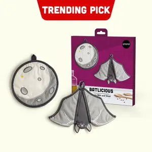 OTOTO Batlicious Oven Mitts & Pot Holders Set – Cute Goth Kitchen Decor | Spooky Halloween Cooking Accessories | Viral Must-Have Gift