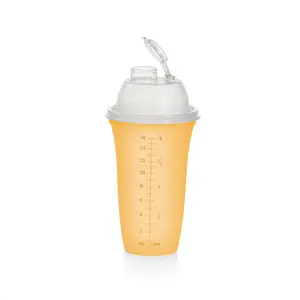 Tupperware Classic Quick Shake Container -  great for salad dressing, gravy and more