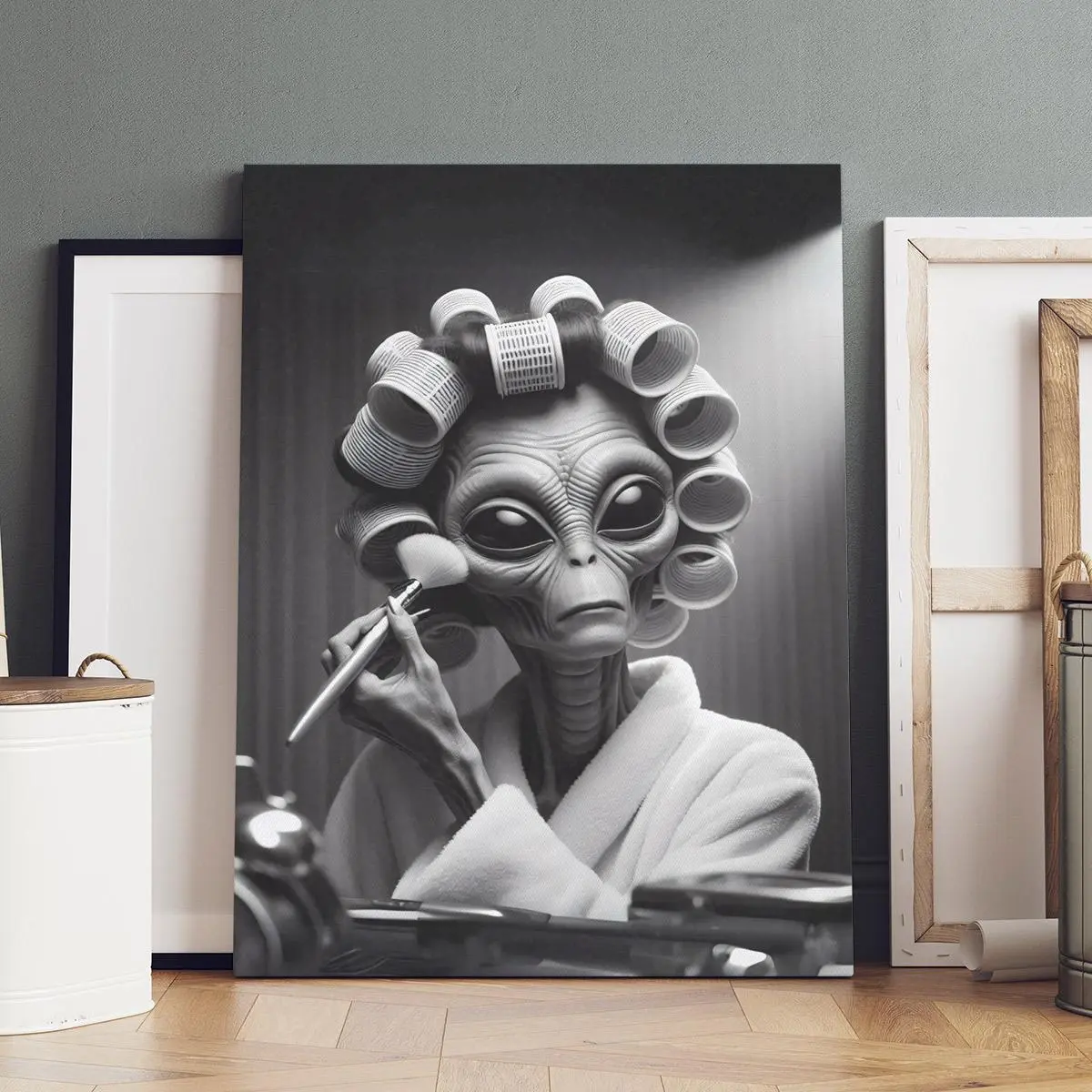 Wooden Framed Canvas Painting, Alien Makeup Time Black and White Poster, Modern Art, Modern Home Decor, Fashion Poster, Living Room Bedroom Decoration, Art Wall Decoration, Hallway Office Mural, Ornaments, Aesthetic Wall Decor, Artwork For Walls