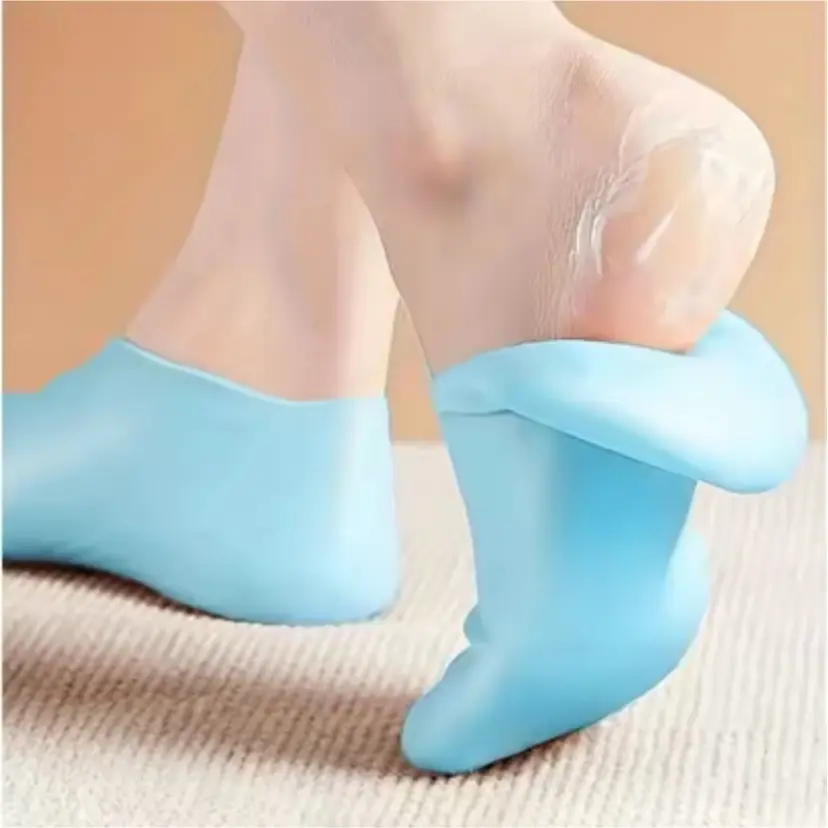 Silicone Moisturizing Socks, Foot Moisturizer, for Dry, Cracked Heels, Unisex Foot Care Product to Soften Rough Skin, Perfect Gift for Mother's Day, Christmas and Ramadan