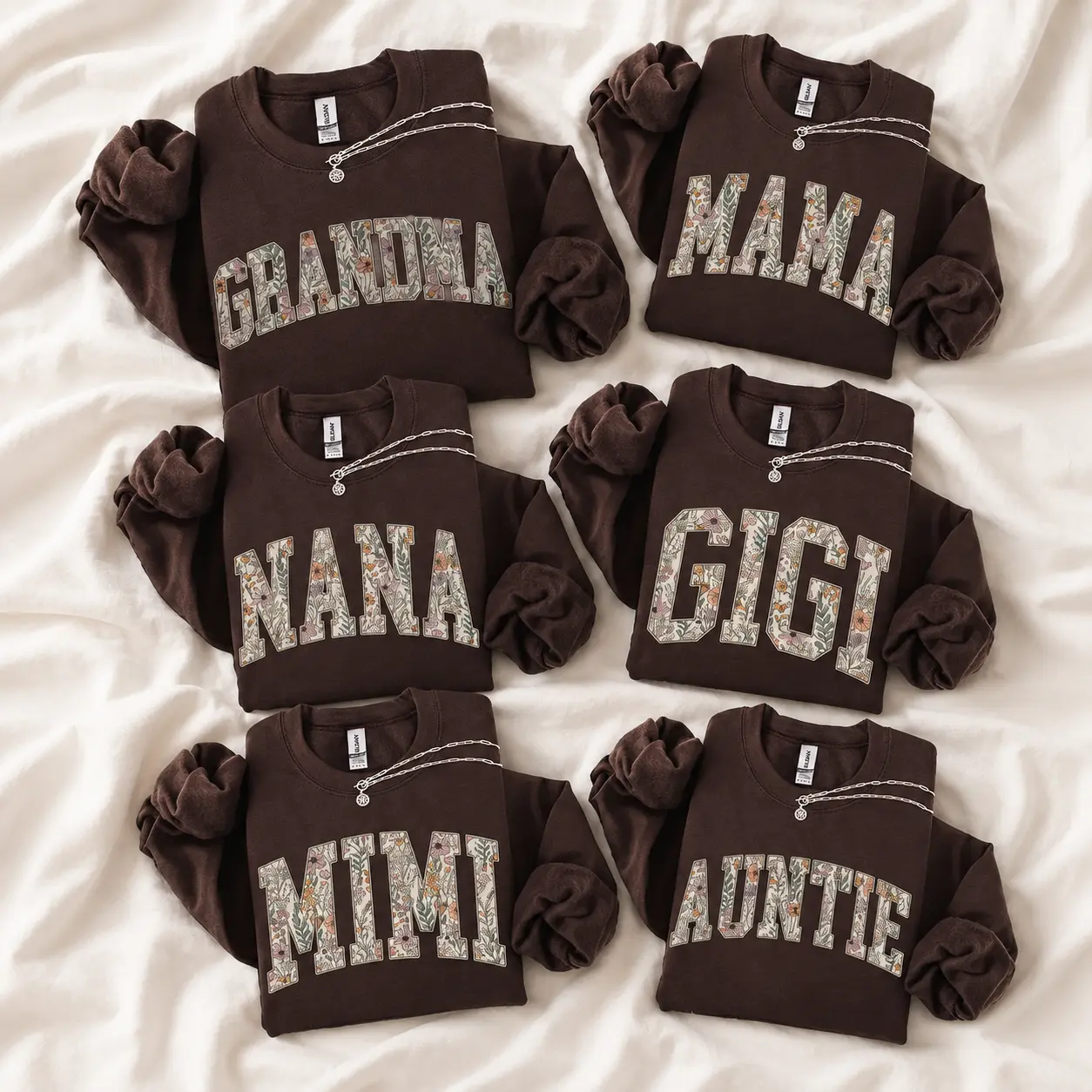 Custom Grandma Heart Sweatshirt, Personalized Grandparent Gift, Floral Grandma Mama Nana Auntie Mimi Gigi Mamaw Gammie Shirt, Custom Family Heart Sweater, Christmas Gift for Grandma - JACKSON HOAI STORE