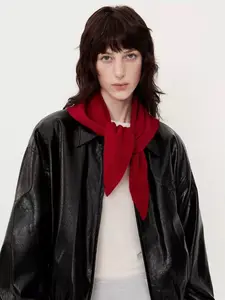 Vintage British Christmas Triangle Scarf, Autumn Winter Warm Neck Gaiter, Unisex Simple Versatile Headscarf, Fashionable Gift