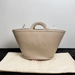 Pre-owned MARNI Leather Shoulder Bags 15.75'' R1699 Shoulder Bag C12026552217 0611 T2 Ella