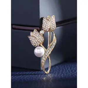 Faux Pearl & Rhinestone Decorated Brooch, Elegant Flower Design Brooch for Women & Men, Fashion Jewelry for Party, Daily Clothing Decor, Flower Brooch Pin