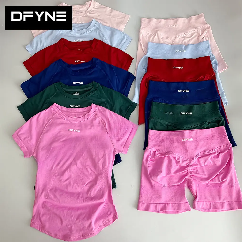 DFYNE Women's Seamless 2 Piece Gym Set - Glute Sculpting Scrunch Shorts + Body Shaping Short Sleeve Crop Top Activewear