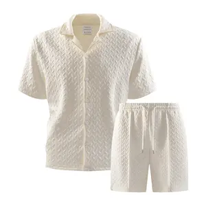 Men's short-sleeve V-neck two-piece casual set, made of soft, lightweight, and breathable fabric. Fashionable and versatile, suitable for daily outings, beach vacations, and various other occasions. Simple and modern design.
