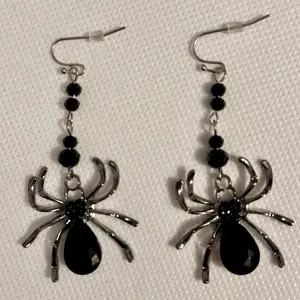 Spider Dangle Earrings Black Halloween Fall Costume Accessories