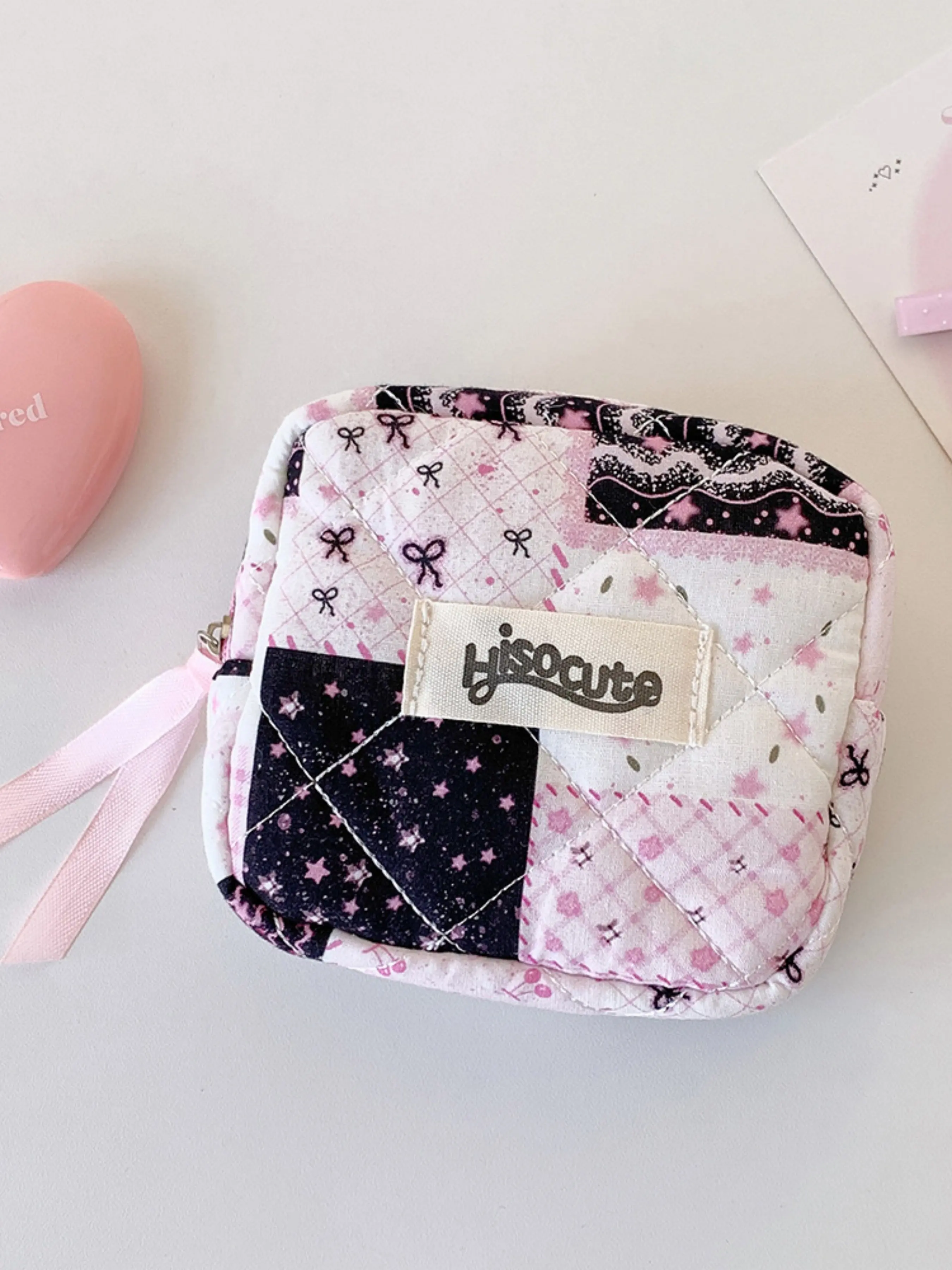 Wind Sweet Floral Quilted Sanitary Pad Storage Bag, Portable Menstrual Pack, Earphone Lipstick Organizer Small Square Bag, Travel Zipper Pouches, Portable Storage Bags