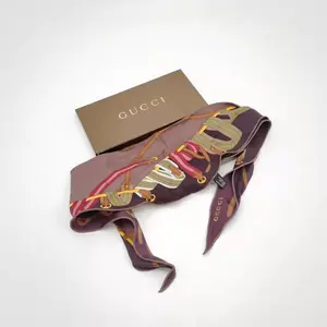 Pre-owned Gucci R559 Alloy/jade/diamond/gemstone, etc Costume Jewellery & Accessories C218060200 1116 T1 Chloe