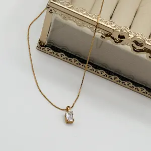 The Everglow Necklace