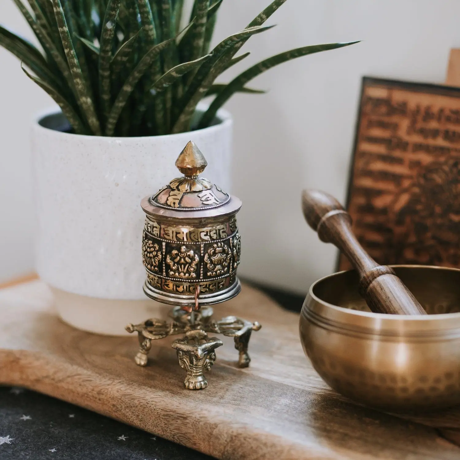 Double Dorje Tabletop Prayer Wheel