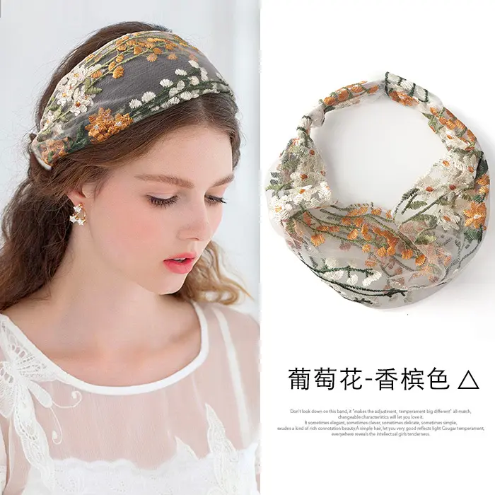 DM1111 white background golden white grape flower