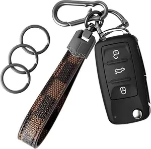 Leather Car Keychain,Carabiner Clip Key Fob Keychain for Home Car Keys Women Men