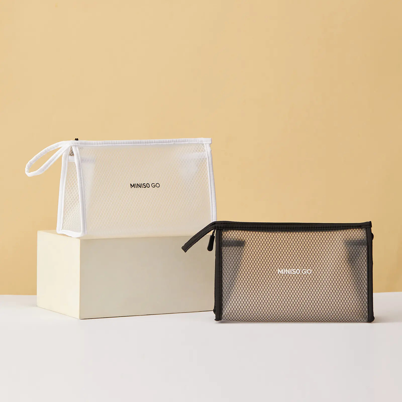 MINISO Waterproof Carry Travel Storage Bag – Makeup Bag, Toiletry Bag, Portable Bathing/Swimming Organizer, Simple Design, Back To School