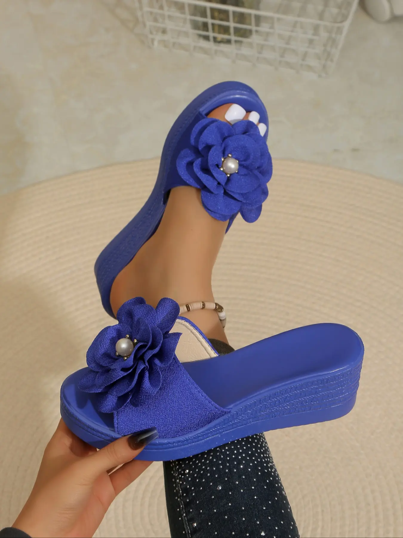 Summer Women's Bow Flower Decor Western Style Slip-On Casual Sandals, Thick Sole Height Increasing Fish Mouth Beach Slippers Open Toe Sandals Beach Casual Shoes