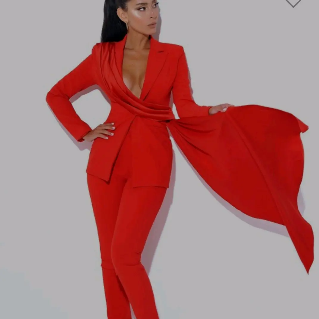 cheri lux suit