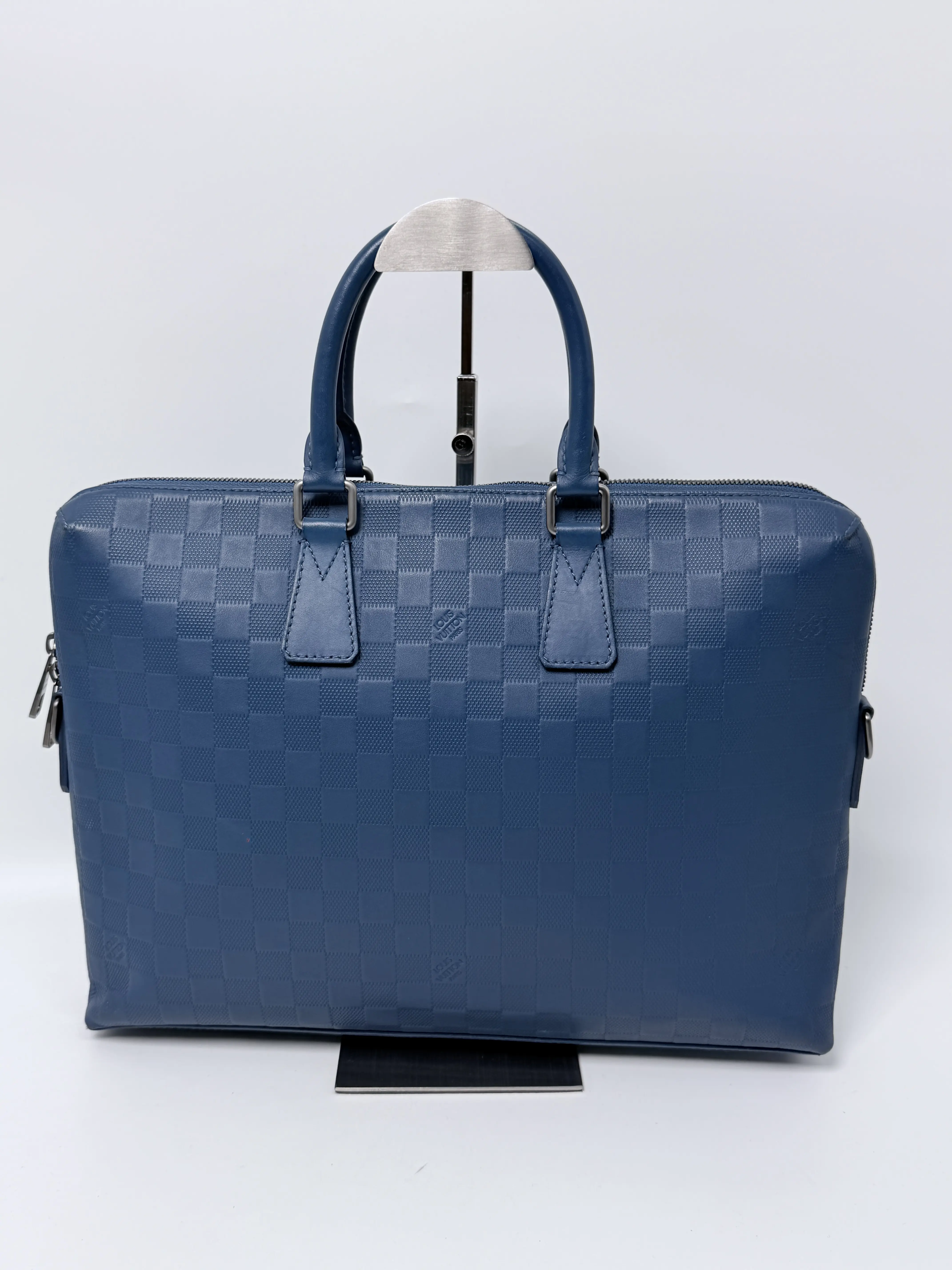 Pre-owned Louis Vuitton Damier Infini embossed leather Briefcase Damier Infini Leather Porte Documents Voyage PM Blue JA551LV