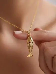 Vintage Design Lucky Koi Fish Pendant Necklace, Stainless Steel Chain, Fashionable Daily Wear Jewelry for Women, Creative Gift Idea, Fashion Accessories