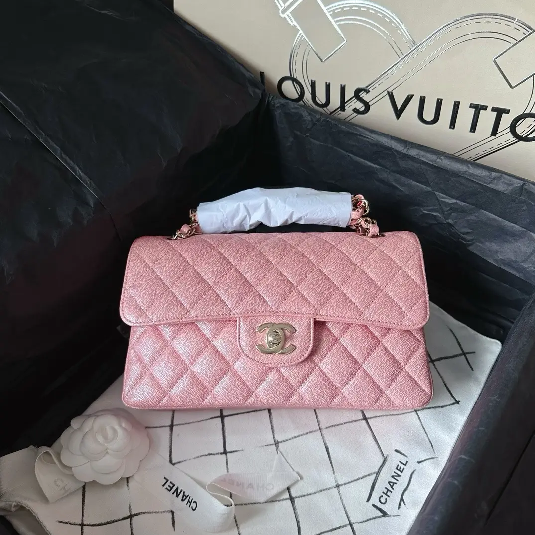 Pre-owned CHANEL pink iridescent Small Classic Flap 19S, 99% NEW