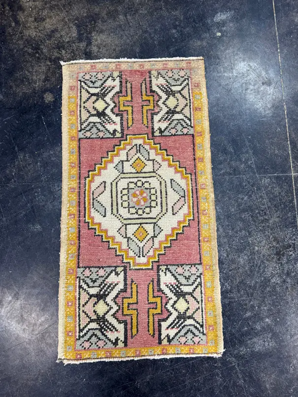 Turkish Yastik Rug 1'7" x 3' #24150