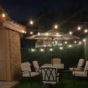 New 12 pcs. 20" x 20" Green Hedge Grass - Wall Decoration