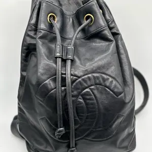 Pre-owned CHANEL caviar leather backpack Vintage COCO Mark Drawstring