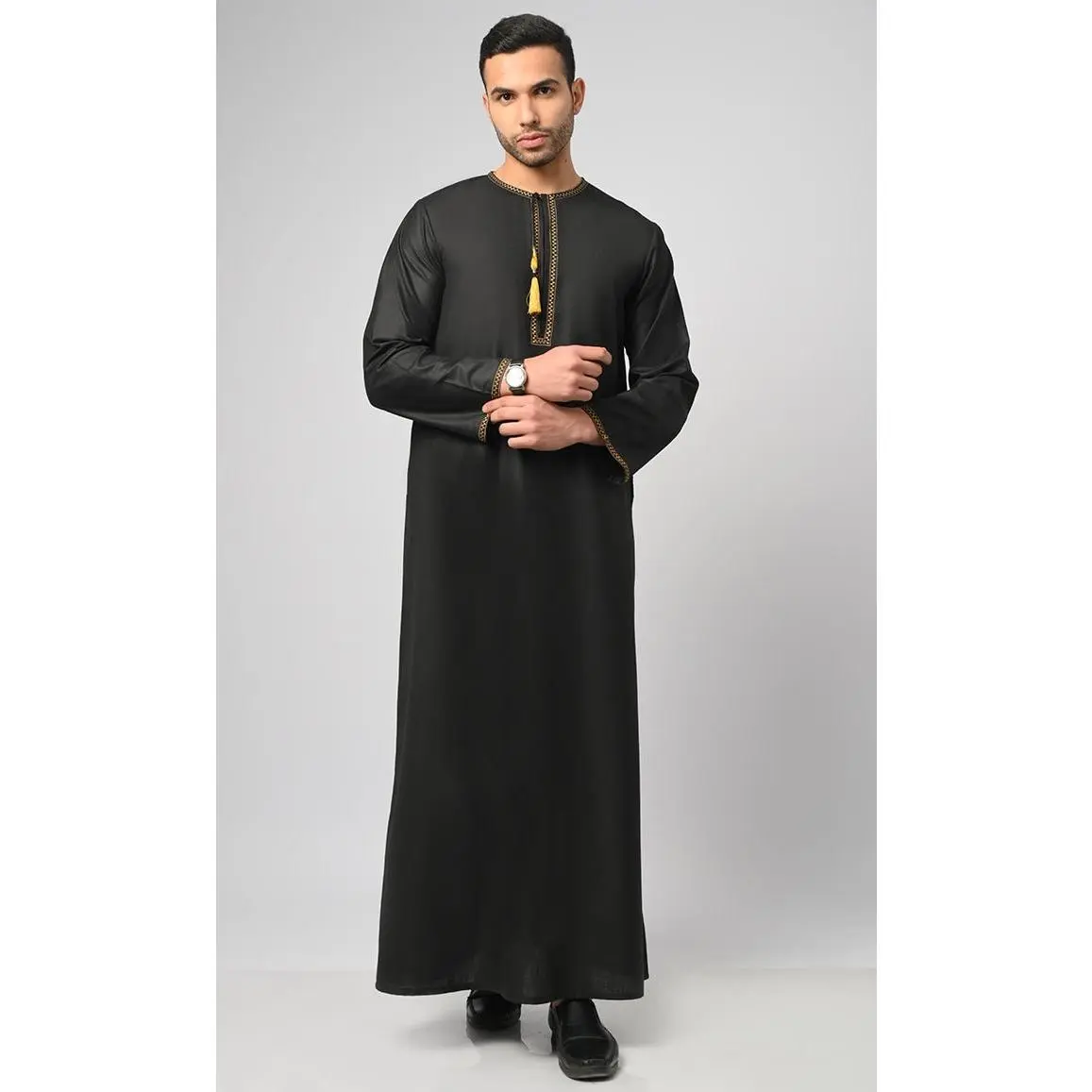 Men's Arabian Golden Embroidery And Tassel Detail Thobe - Final Sale