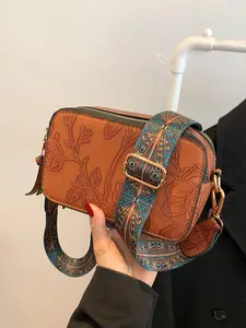 Women's Ethnic Floral Crossbody Shoulder Bag, Casual Fashion Camera Bag with Wide Strap, All-Season Small Square Handbag, Fashionable Patterned Bag