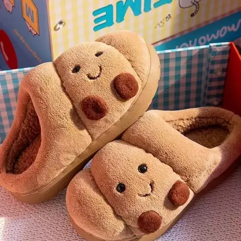 Woman man Funny Croissant Slippers – Cute Cartoon Pastry Design, Fluffy Thick Plush Cozy Warm Slip-On Shoes,Soft Non-Slip Sole, Indoor Outdoor Winter Home Footwear, Comfy Bedroom House Shoes, Unique Holiday Gift, Fuzzy Warm Slippers.