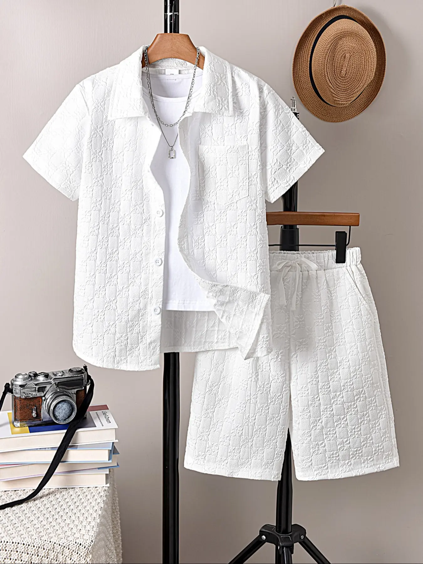Two-Piece Set Boy's Short Sleeve Shirt & Elastic Waist Shorts Set, Matching Set, Casual Summer Outfits Clothes for Kids, Kid's Clothing