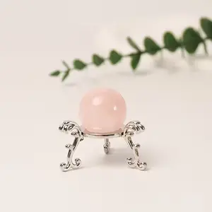 Vintage Metal Sphere Stand (Silver)