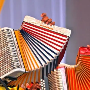 Musica Vallenato - Lo Mejor Del Vallenato 16gb De Puros Vallenatos Nuevas Y Viejas Lo Mejor Vallenatos Románticos
