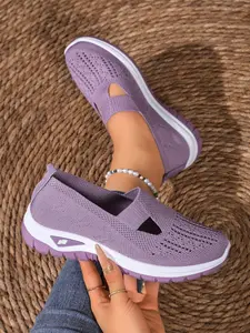 Breathable Casual Women's Slip-On Shoes, Soft Sole Comfortable Mom Shoes, Anti-Slip Sports Walking Shoes, Athletic Shoes, All Seasons Textile Sneakers, Casual Flat Footwear