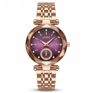This elegant and luxurious women's watch is waterproof and scratch-resistant, features an adjustable strap and a stylish design. A fashionable and versatile accessory, it's suitable for various occasions and makes a perfect gift for your wife and mother.