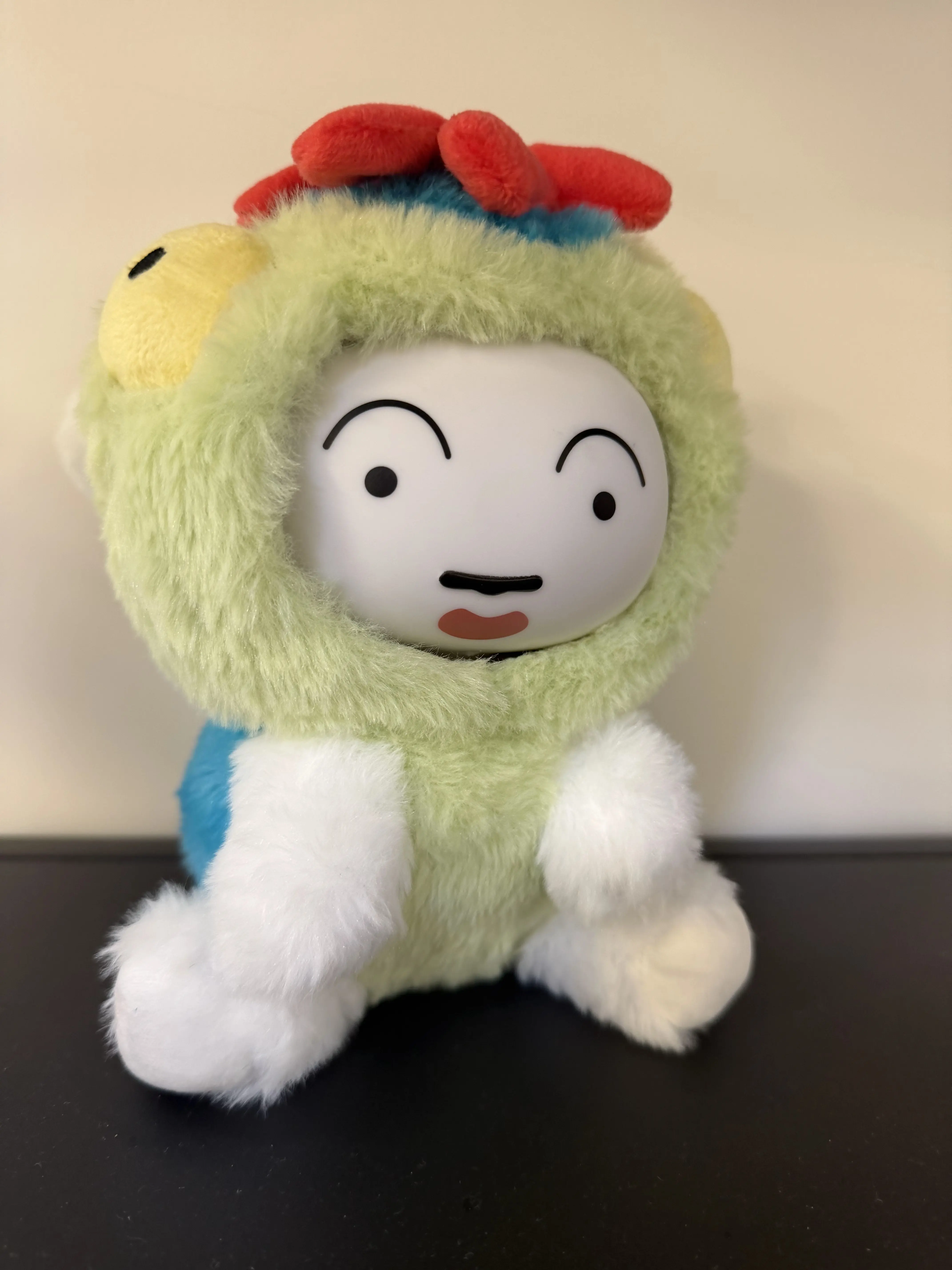 tongchanさん Crayon Shinchan Munch On Fruit Series – Art Toy Familia