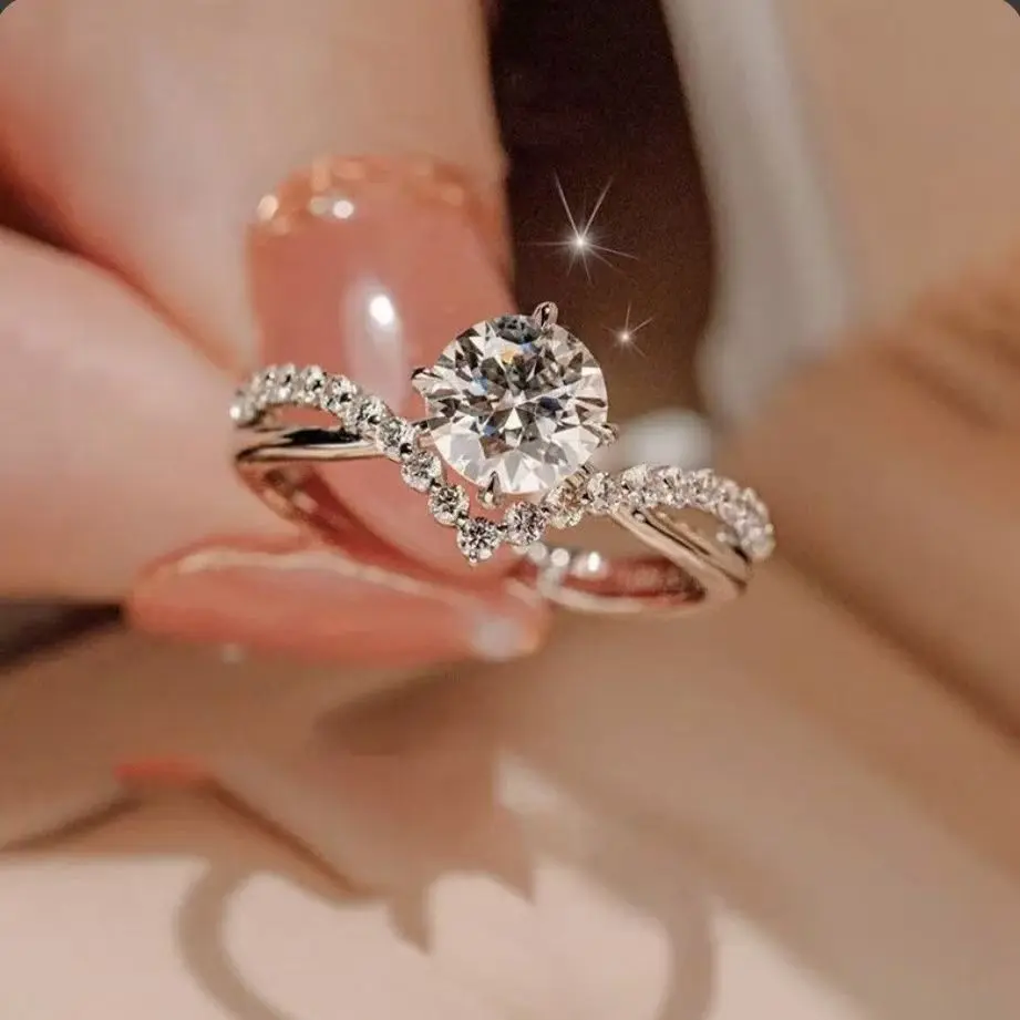 Crowning Love Women's Ring 1 piece