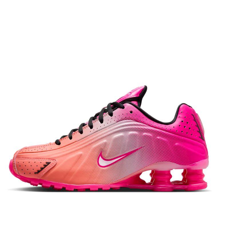 Nike Shox R4 "Hyper Pink Black" - Women's