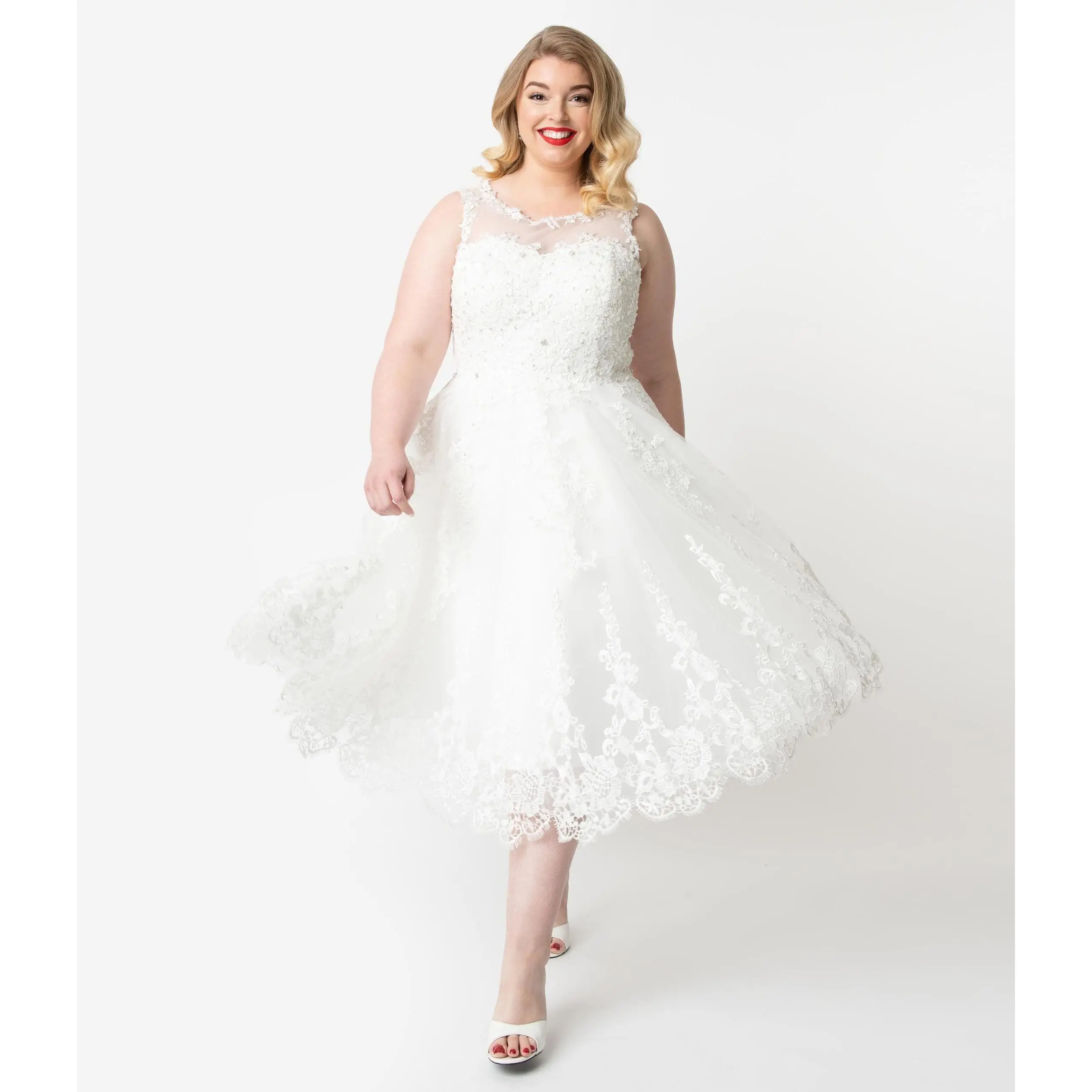 Unique Vintage Plus Size Ivory Lace & Tulle Riviera Bridal Dress