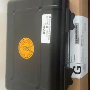 [Gas not included] With Gift Box, Windproof Refillable Metal Lighter Refillable & Durable for Outdoor Adventures & Daily Carry,Perfect for Kitchen, BBQ & Crafts