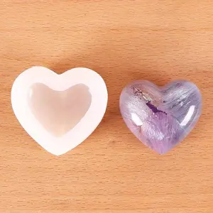 1pc DIY Crystal Epoxy Mold, Aromatherapy Plaster Table Ornaments, Silicone Heart Shaped Love Candle Mold, Scented Wax Melts