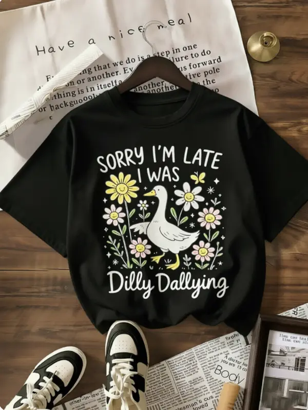 Women's Short-Sleeve Casual T-Shirt - Coquette Floral, Adorable Duck, Smiley, Daisy, Butterfly Graphics, Funny Slow Slogan Art Print, Lightweight Summer Cotton Top, Perfect for Picnic, Daily Errands, Everyday Wear, Shortsleeve, Comfortable, Floral Print,,