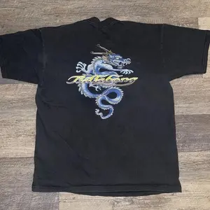 Vintage 90s Y2K Billabong Dragon Surfing T-Shirt