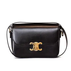 Pre-owned CELINE Shiny Calfskin Leather Crossbody Bags Classique Triomphe Bag – Black Shiny Calfskin | Like New