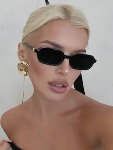 Women's Plastic Square Frame Retro Rivet Classic Simple Casual Daily Versatile Trend Outdoor Vacation Travel Fashion Glasses