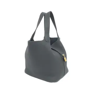 Pre-owned HERMÈS Calfskin Shoulder Bags Hermes Picotin Lock MM Clemence Bag