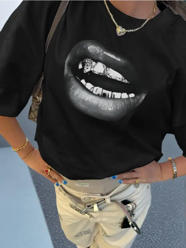 Black White Grills Lips Graphic Womens Tee Street Outing Party Gathering Summer Cotton Short Sleeve Hip Hop Print Heat Transfer Tshirt