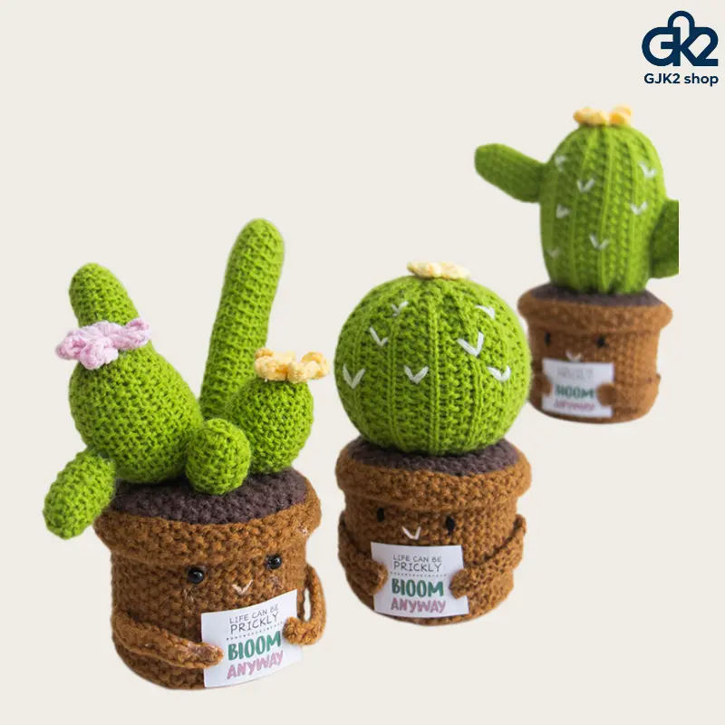 Cute Crochet Cactus Ornament, Handmade Textured Soft Yarn Plant Doll for Office Desk Decor with Encouraging Card, Collectibles, Plant Accessories, Handmade Crochet