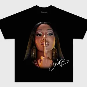 Bold Finger Gesture Portrait Graphic Tee, Sassy Attitude Graphic Shirt, Glam Pop Art Design Top, Unisex Men Women Casual T-Shirt, Trendy Streetwear Apparel