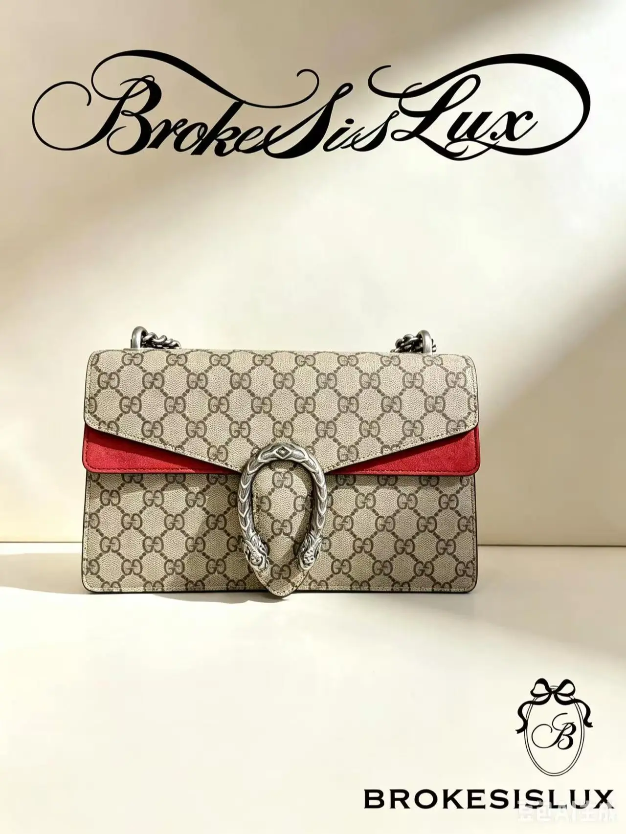 Pre-owned GUCCI Dionysus Medium Flap Bag, Beige GG Supreme Coated Canvas, Red Suede Front Flap Underlay, Silver Tiger Head Serpent Clasp, Interwoven Metal Chain Strap